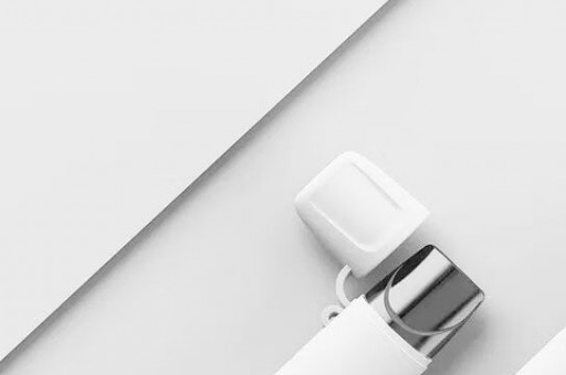 relx悦刻、yooz柚子、vvild小野、MOTI魔笛四款主流电子烟横向评测对比
