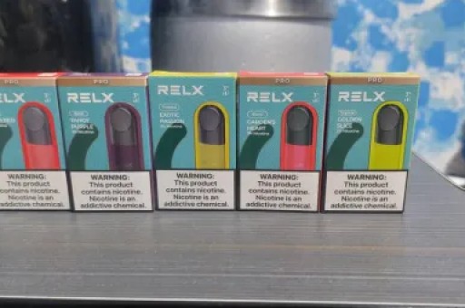 RELX悦刻定制龙蟠紫禁套装，RELX悦刻龙纹杆测评-